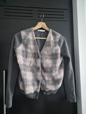 Jill Stewart Gray and Pink Plaid Button-Front Sweater Cardigan